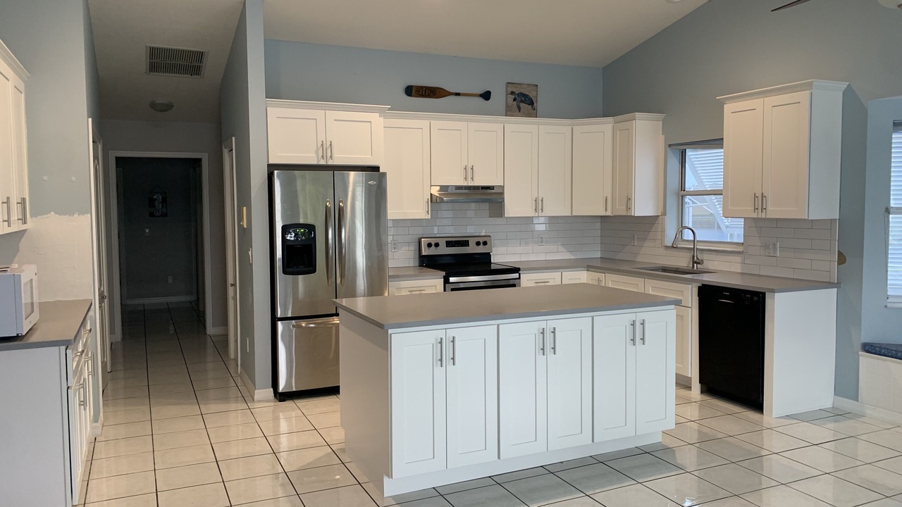 Photo of Kitchen in Crystal Shores