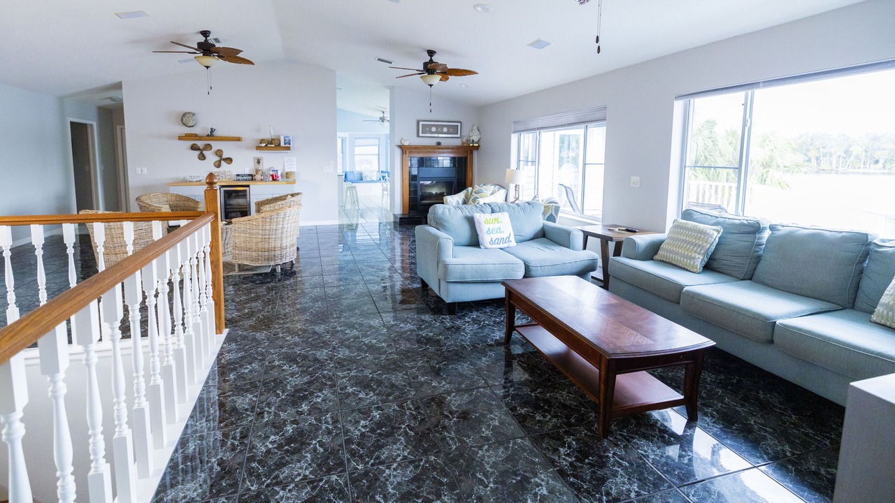 Photo of Bedroom in Crystal Shores