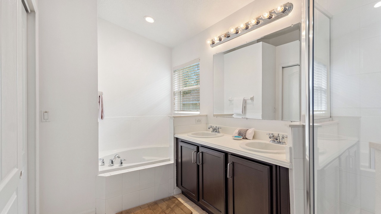 Photo of Bathroom in West Haven