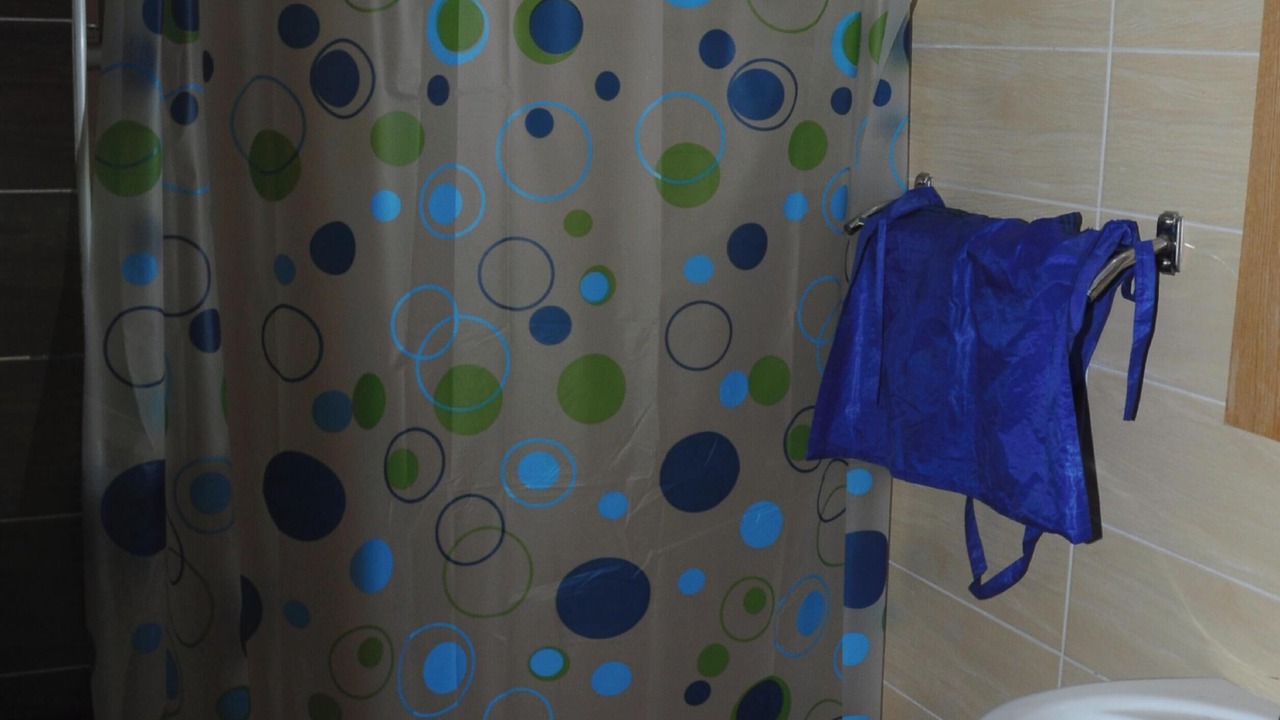 Photo of Bathroom in Corniche Road-Dahar