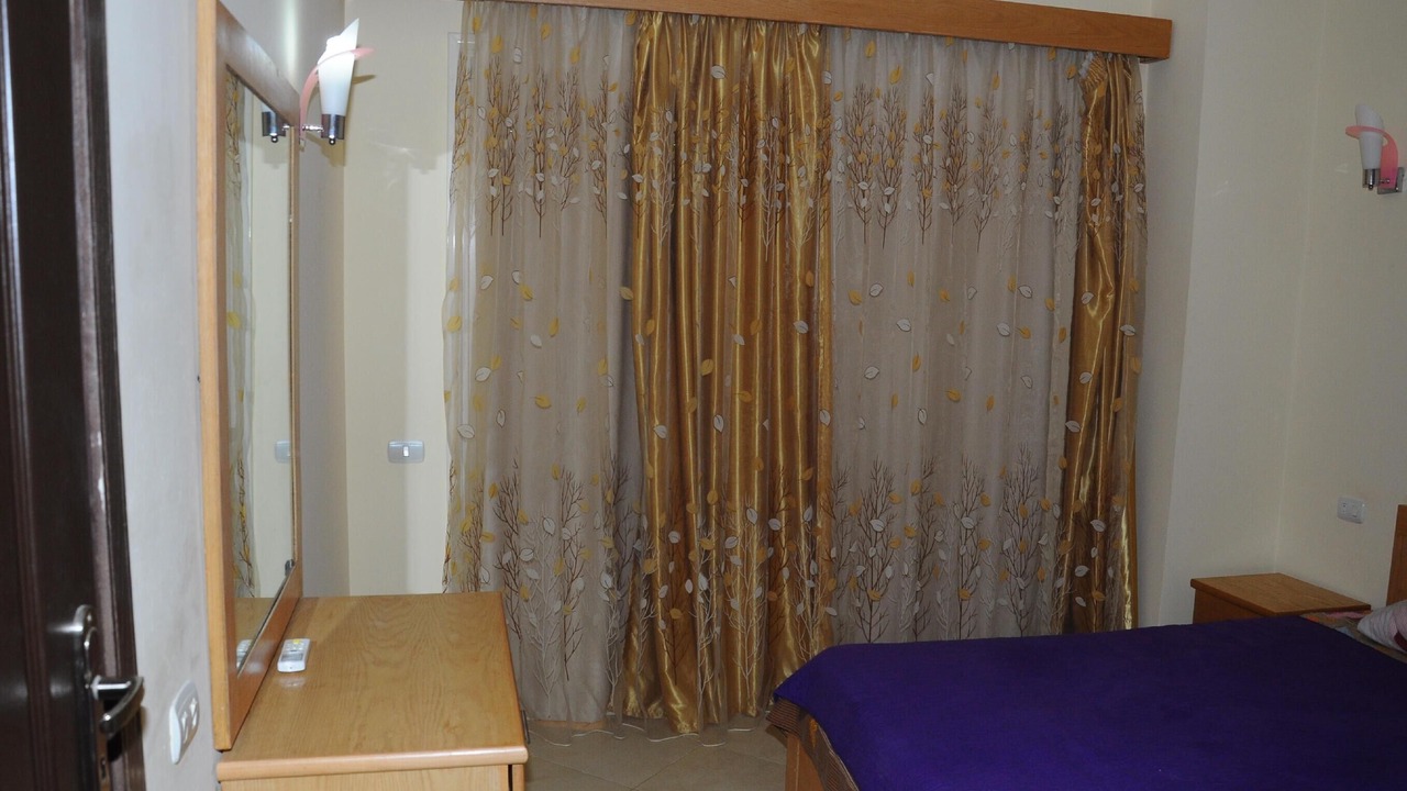 Photo of Bedroom in Corniche Road-Dahar