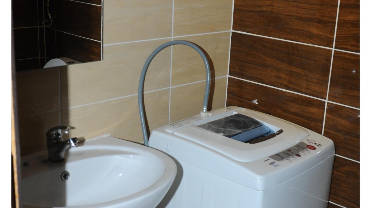 Photo of Bathroom in Corniche Road-Dahar