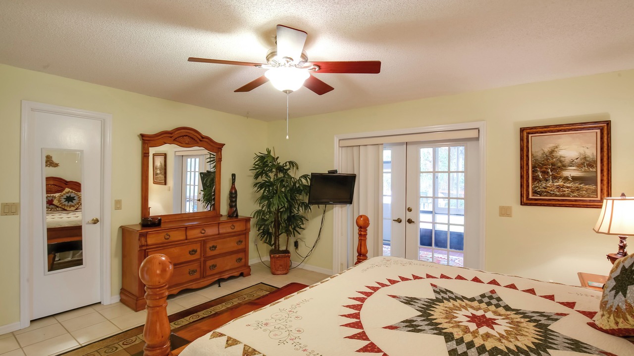 Photo of Bedroom in Dunnellon