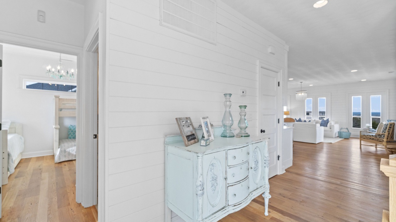 Photo of Bedroom in Sandbridge