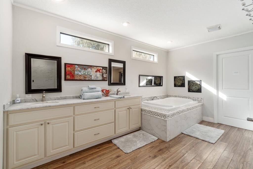 Photo of Bathroom in Dunnellon