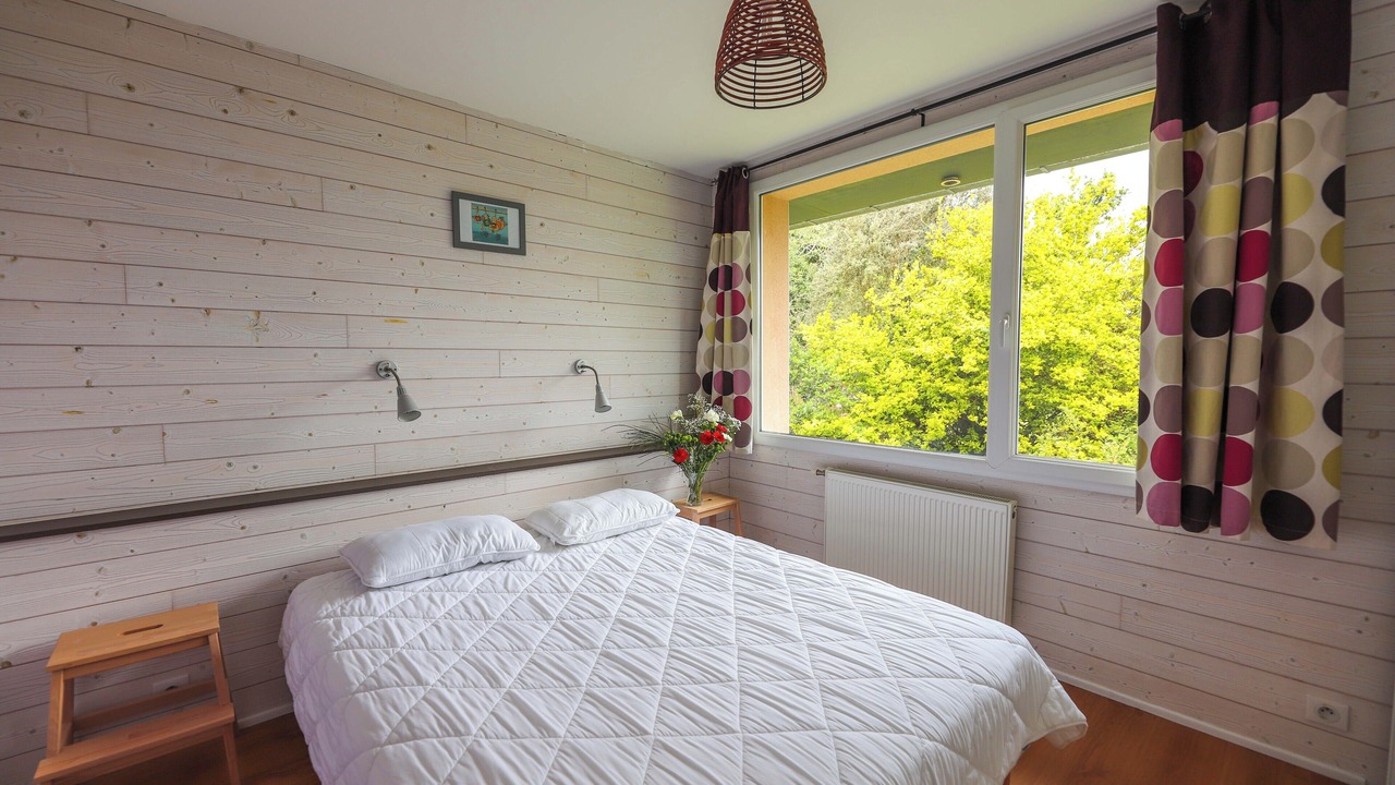 Photo of Bedroom in Guisseny