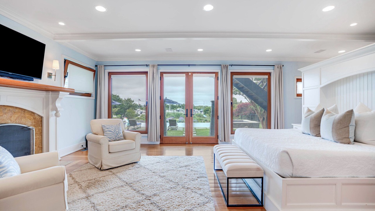 Photo of Bedroom in Clearwater Beach