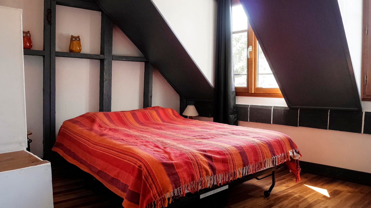 Photo of Bedroom in Le Palais