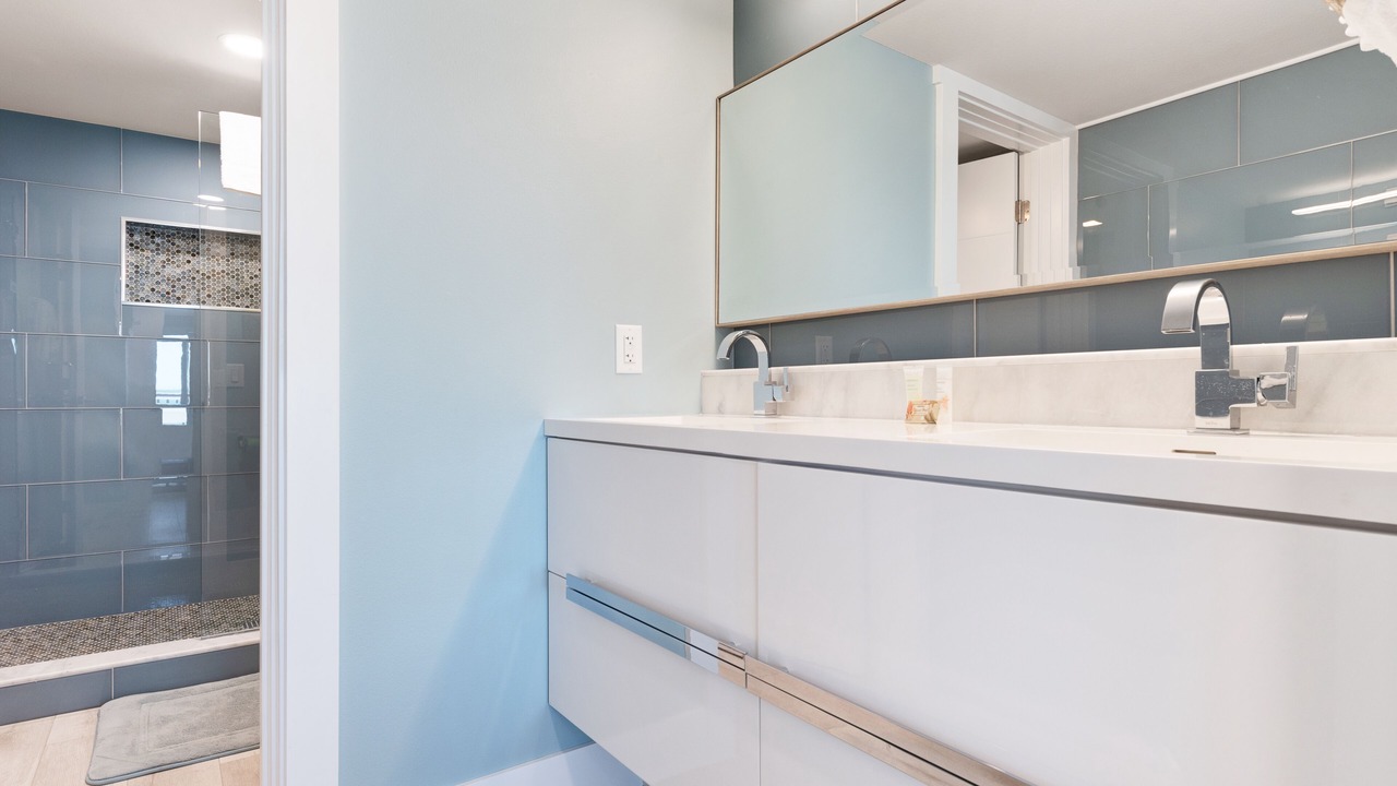 Photo of Bathroom in Holmes Beach