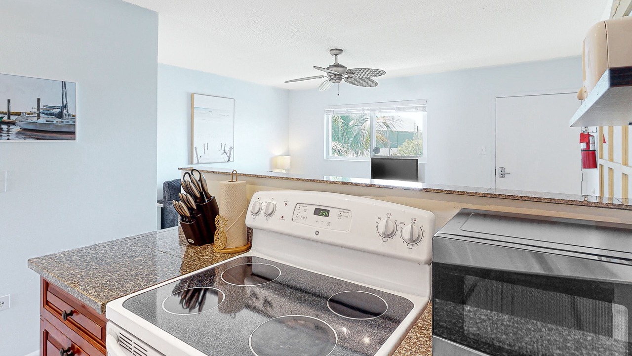 Photo of Kitchen in Marathon