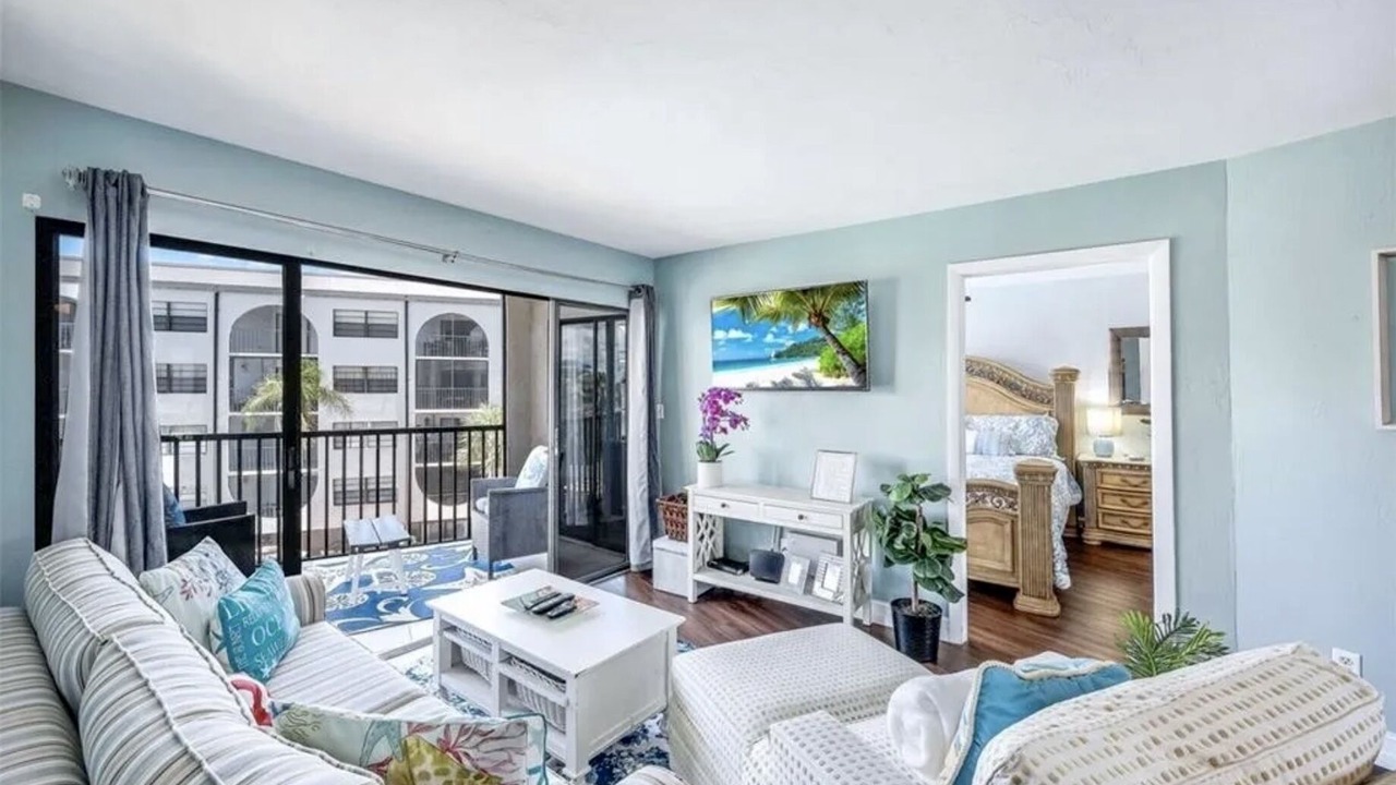 Photo of Livingroom in Marco Island