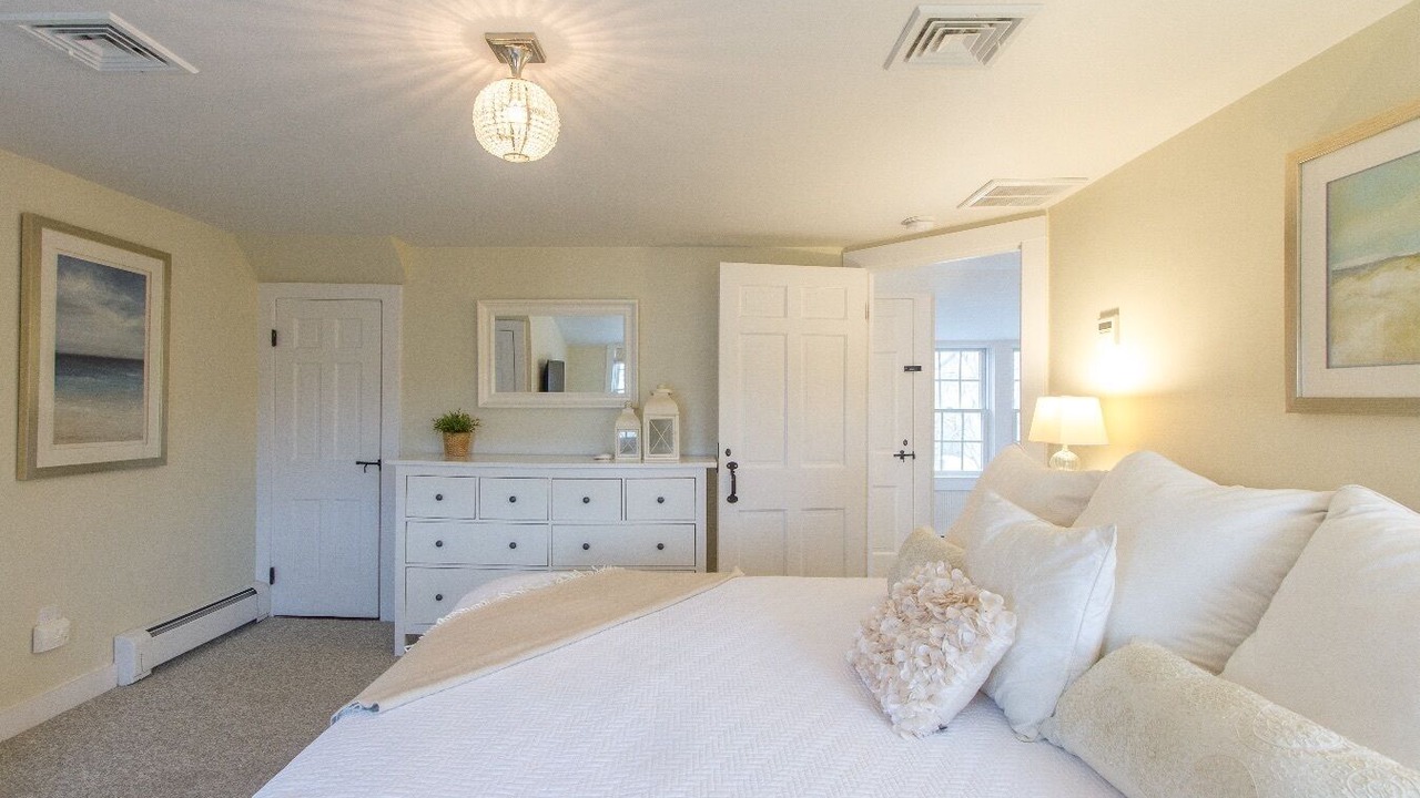 Photo of Bedroom in Chatham
