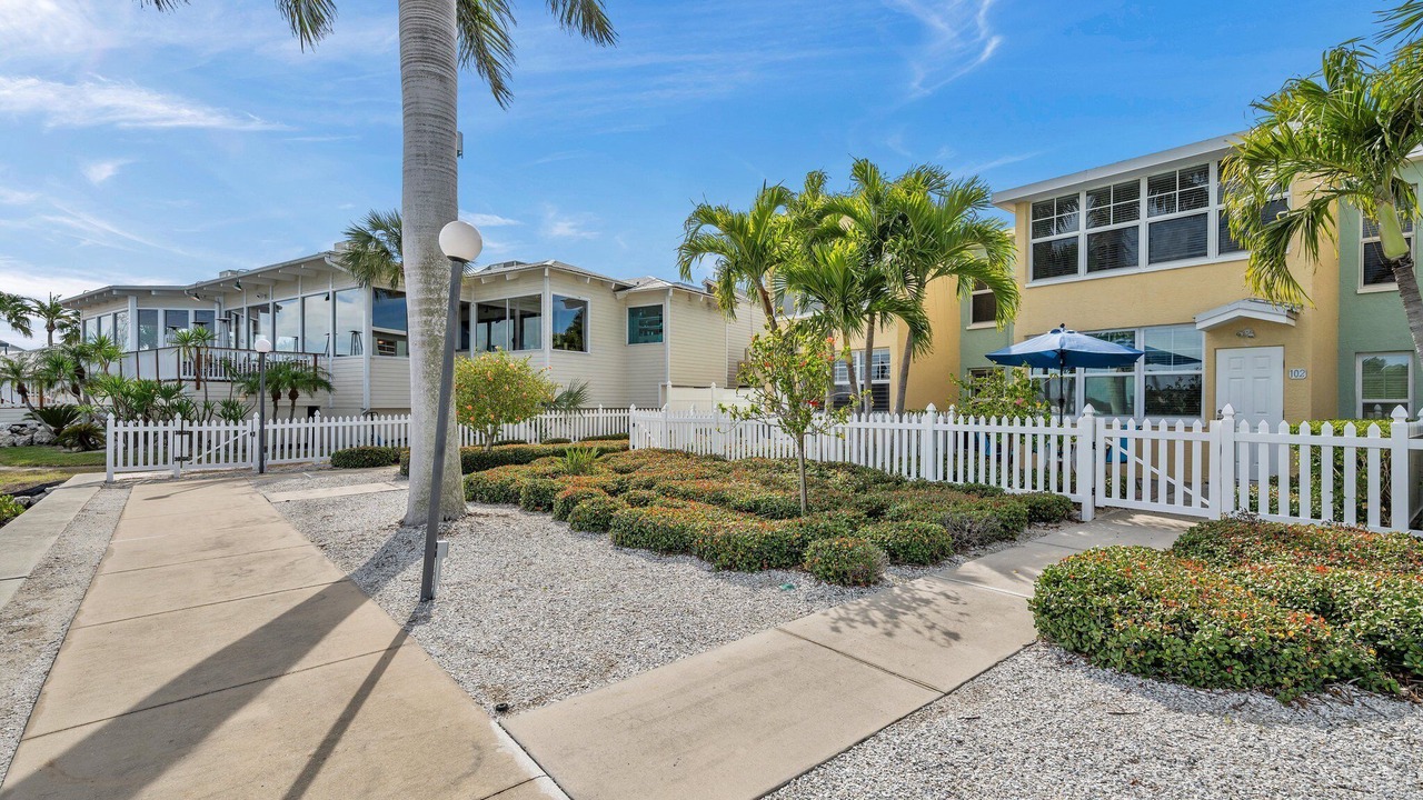 Photo of Outdoor in Indian Shores