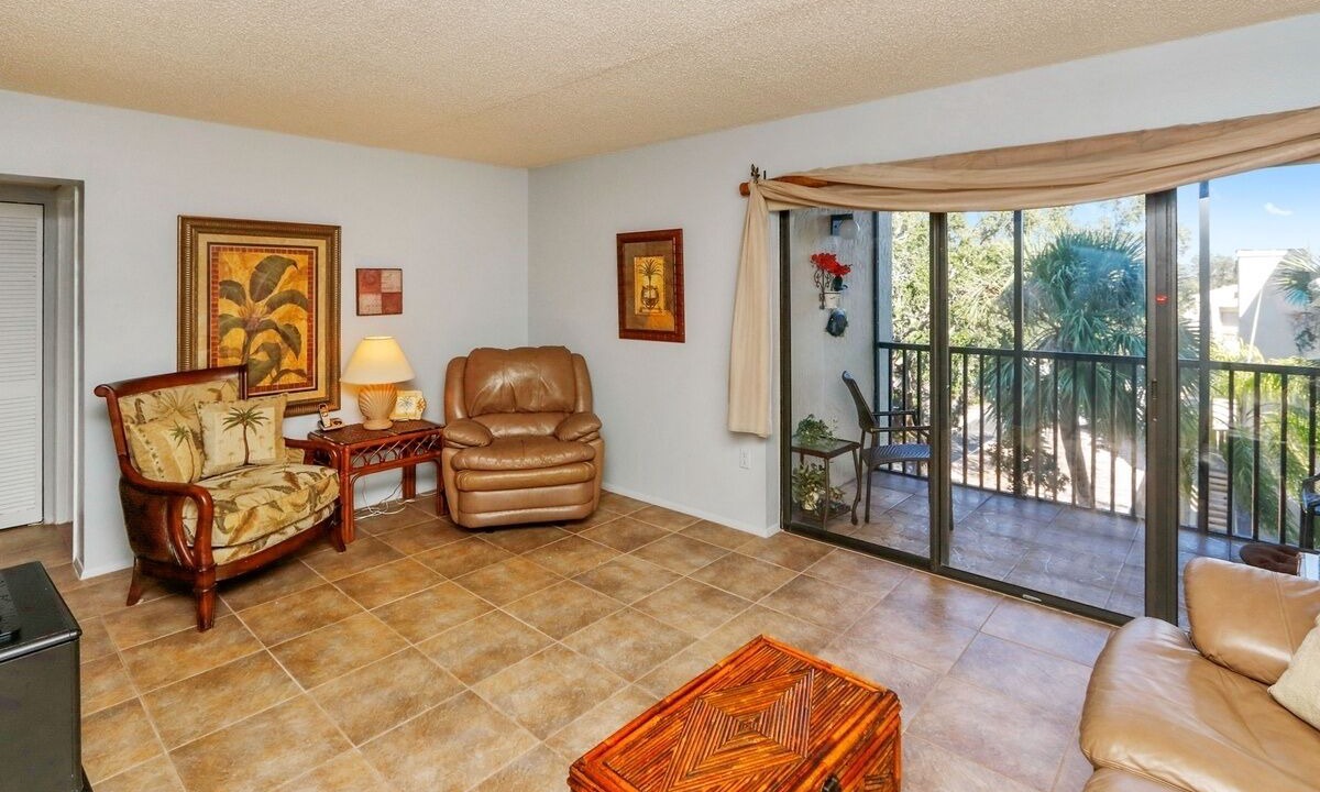 Photo of Livingroom in Siesta Key