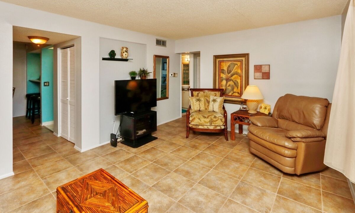 Photo of Livingroom in Siesta Key