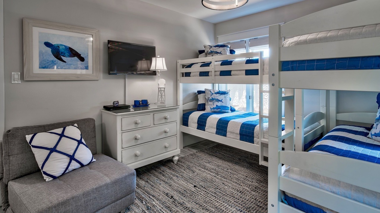 Photo of Bedroom in Dune Allen Beach