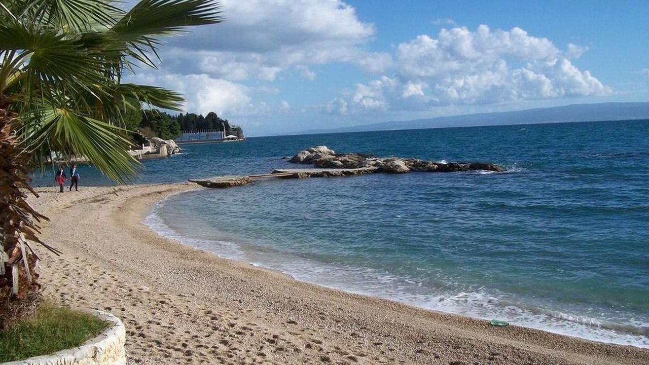 Photo of Others in Split