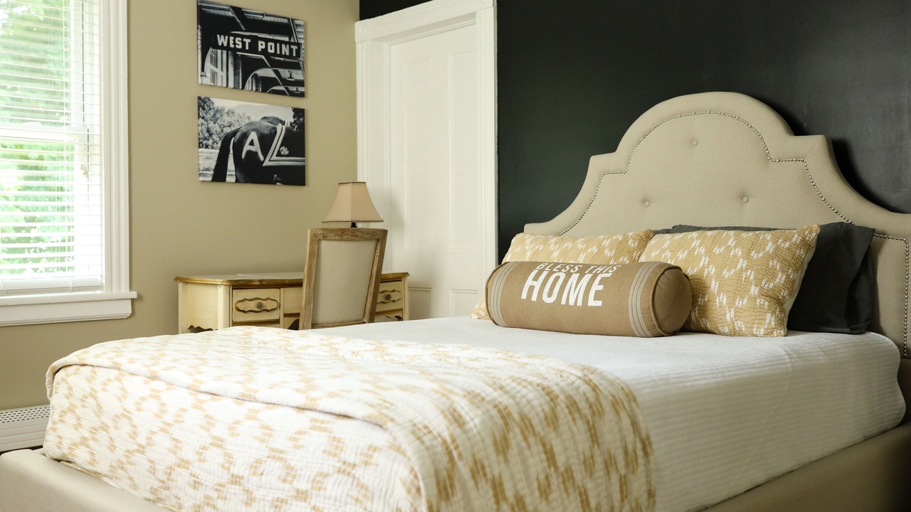 Photo of Bedroom in Highland Falls