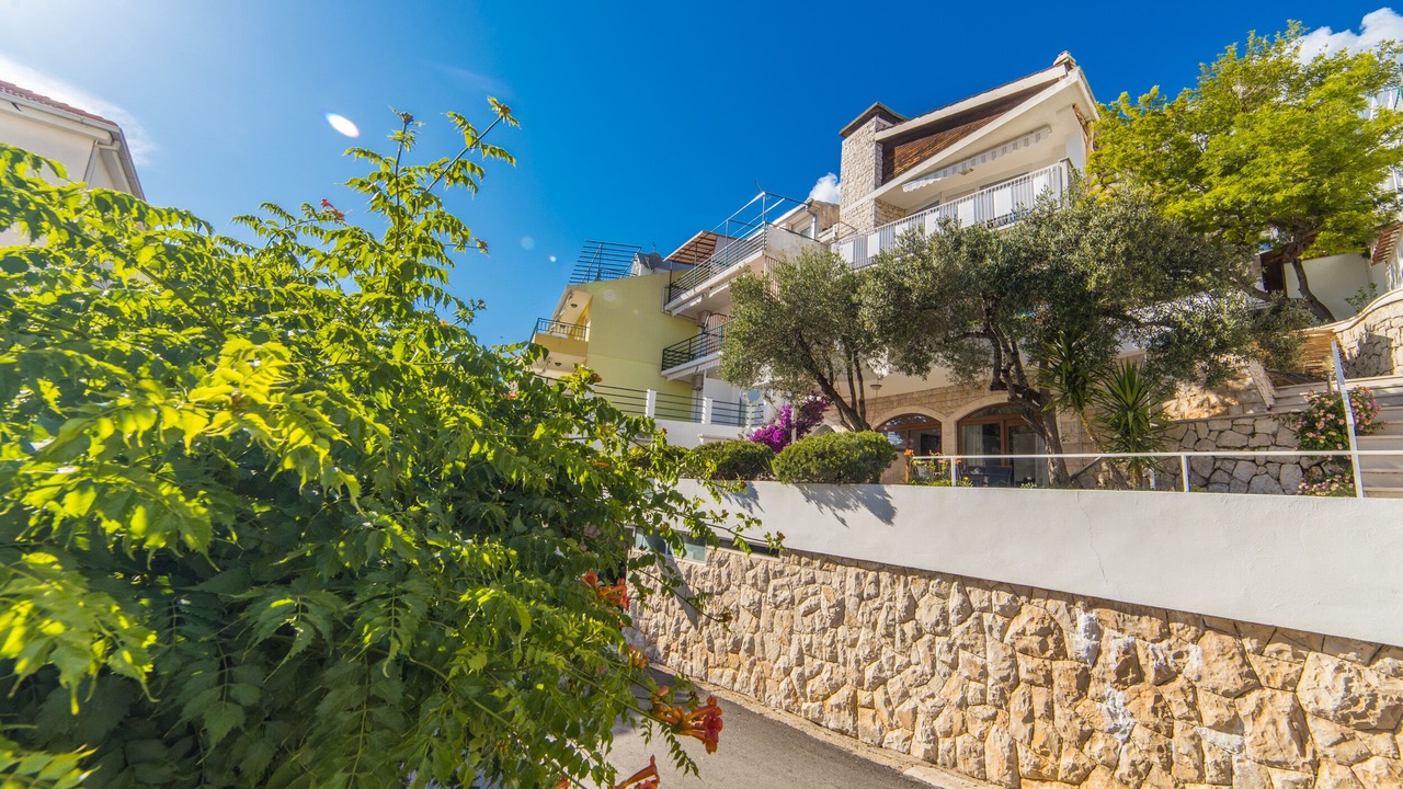 Photo of Outdoor in Blato
