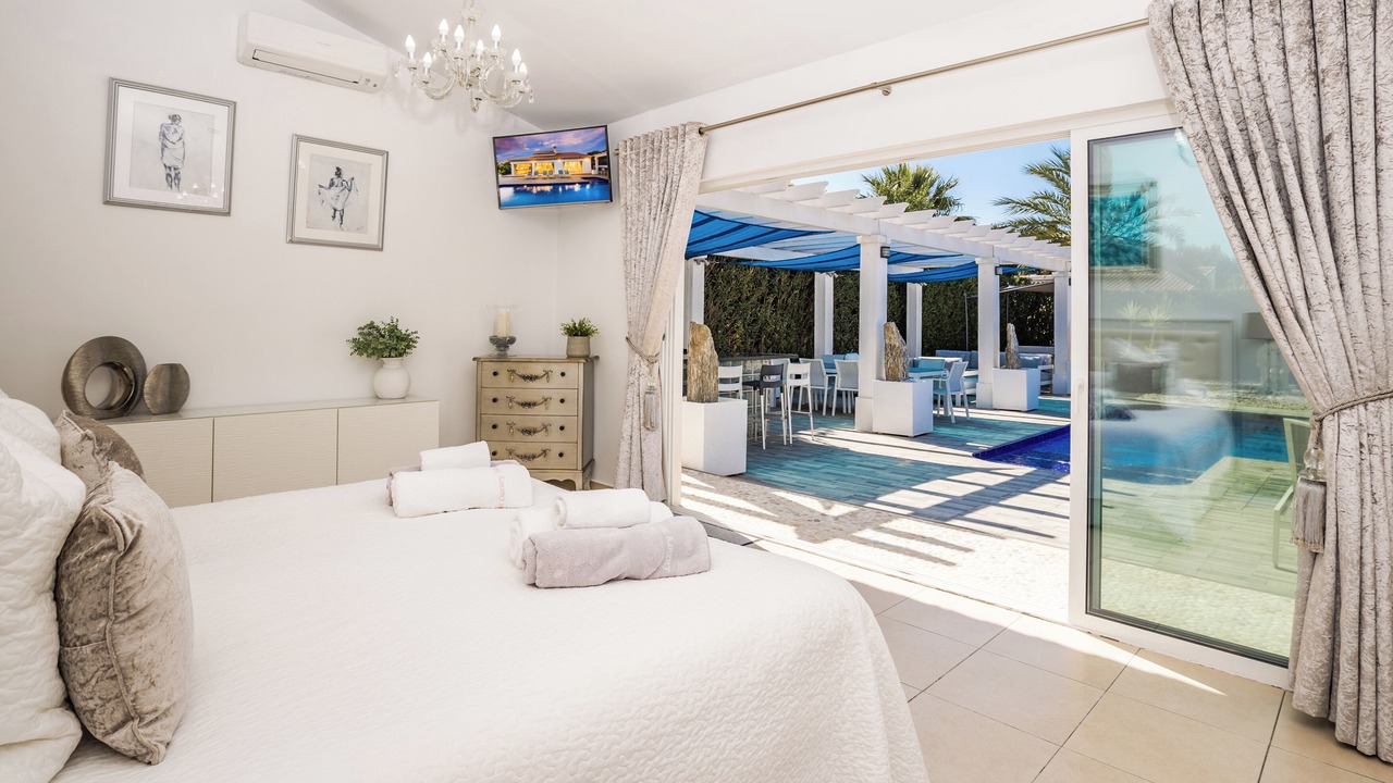 Photo of Bedroom in Costa Nova