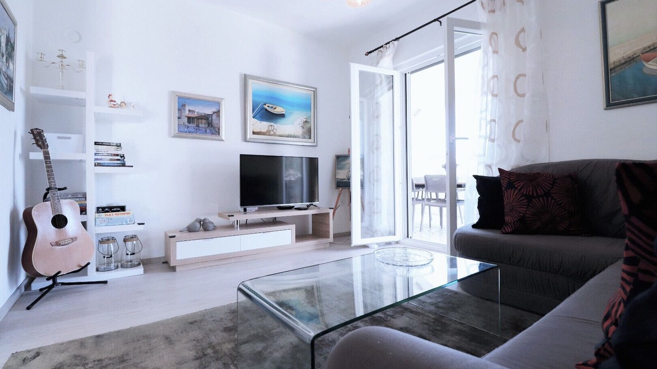 Photo of Livingroom in Businci