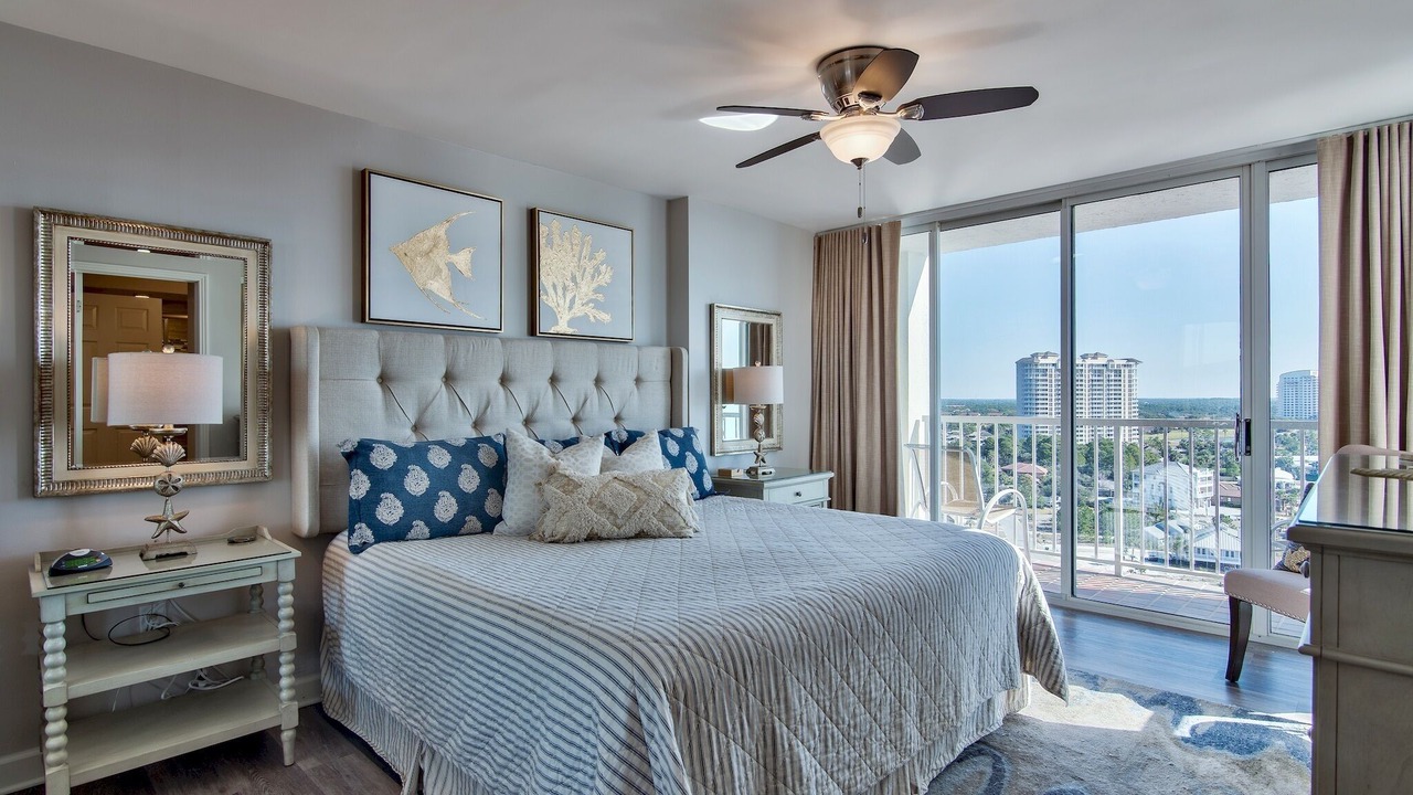 Photo of Bedroom in Miramar Beach