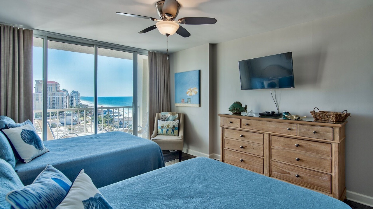 Photo of Bedroom in Miramar Beach