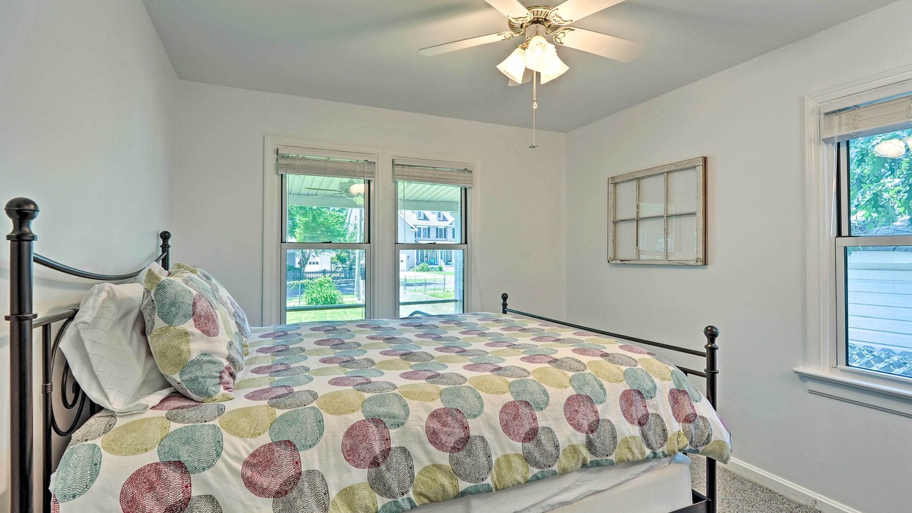 Photo of Bedroom in Colonial Beach