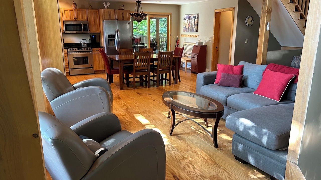 Photo of Livingroom in Skaneateles