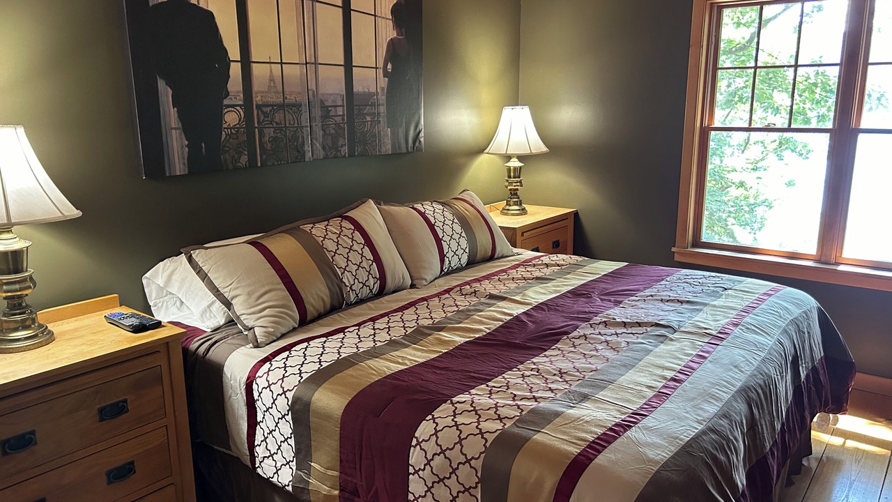 Photo of Bedroom in Skaneateles