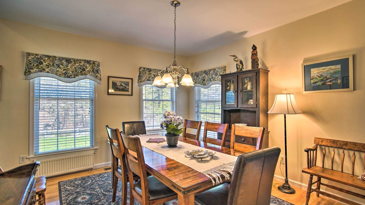 Photo of Bedroom in South Chatham