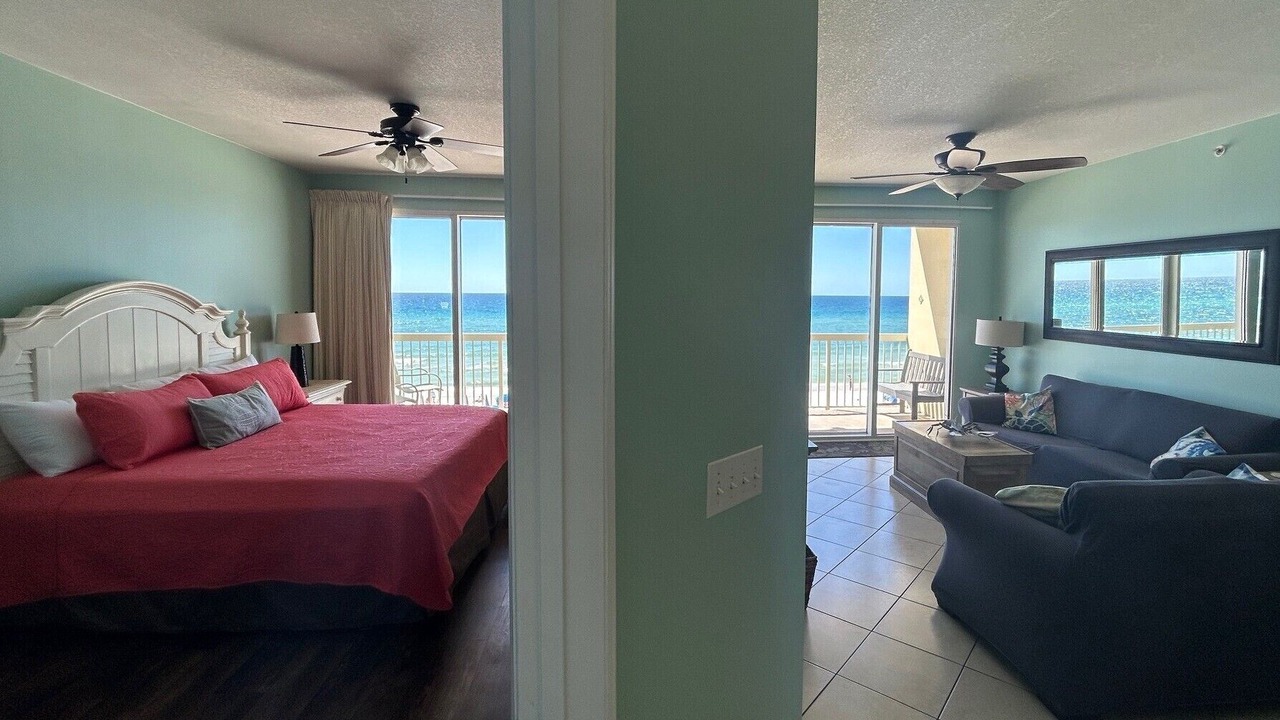 Photo of Bedroom in Miramar Beach