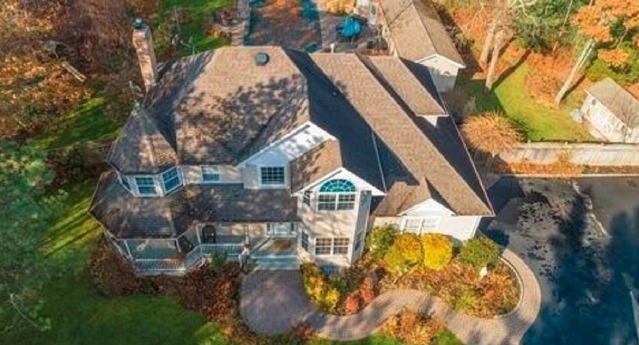 Photo of Others in Manorville