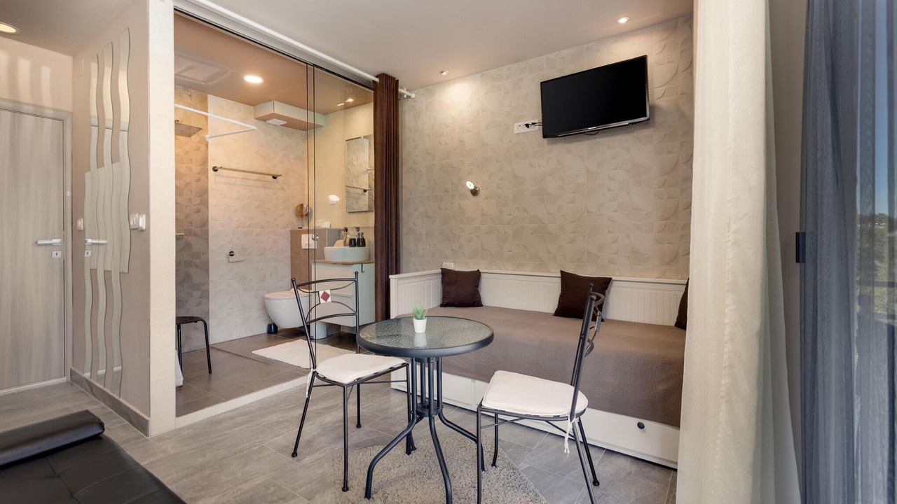 Photo of Bedroom in Vantacici