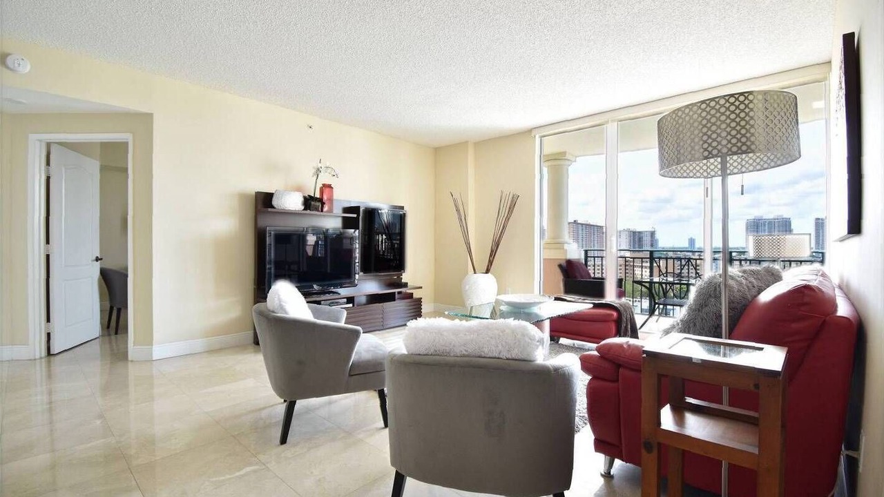 Photo of Livingroom in Sunny Isles Beach