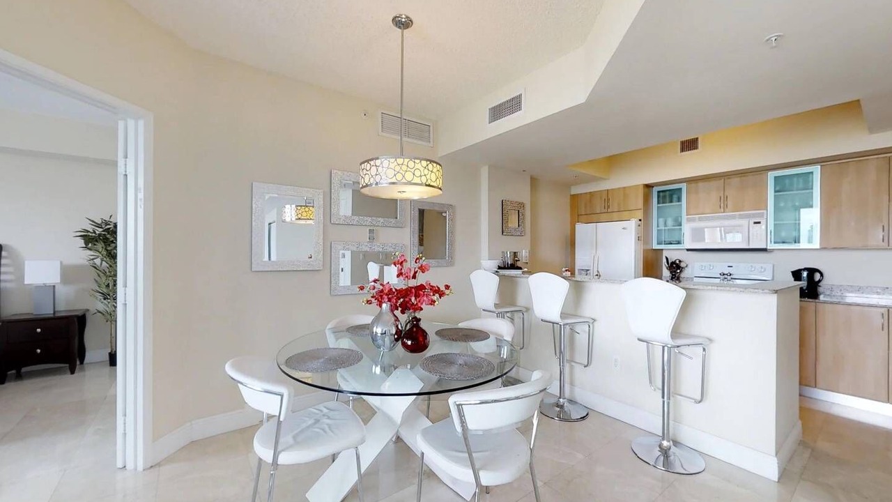Photo of Others in Sunny Isles Beach