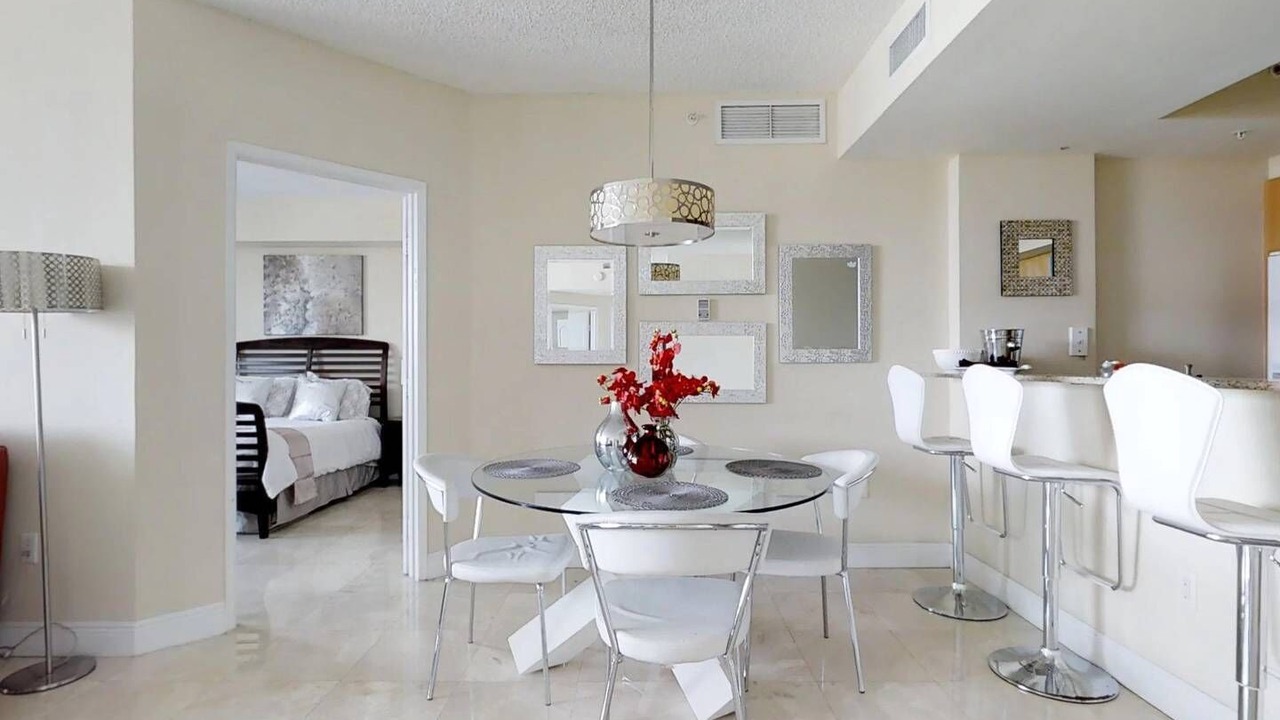 Photo of Others in Sunny Isles Beach