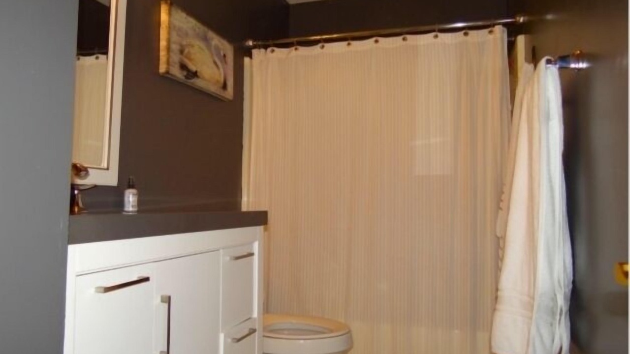 Photo of Bathroom in North Shore