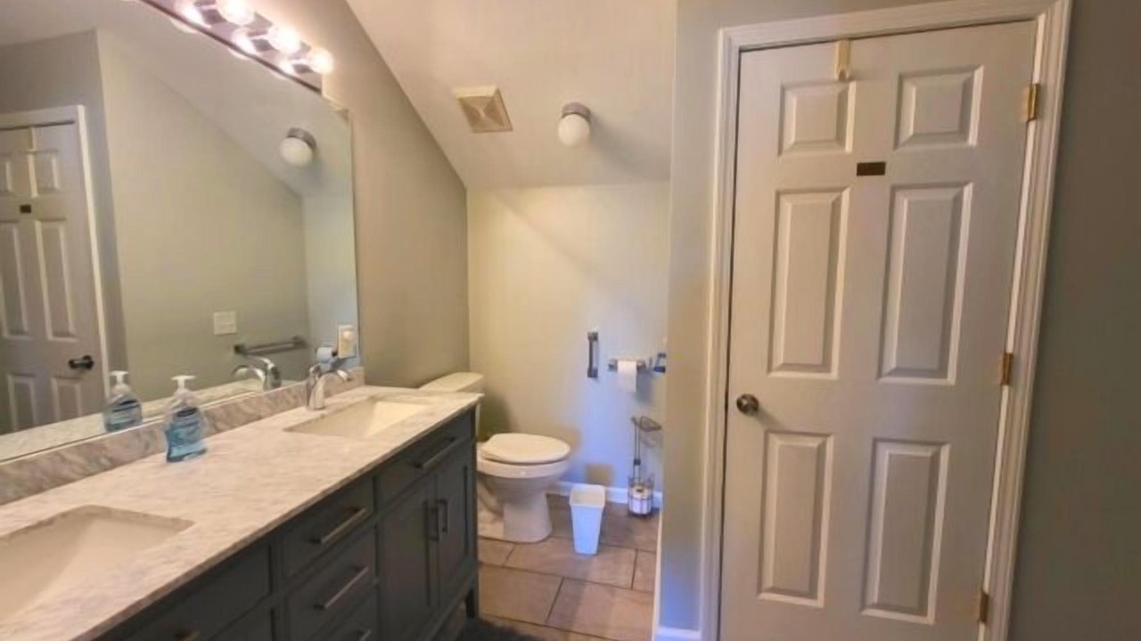 Photo of Bathroom in North Shore