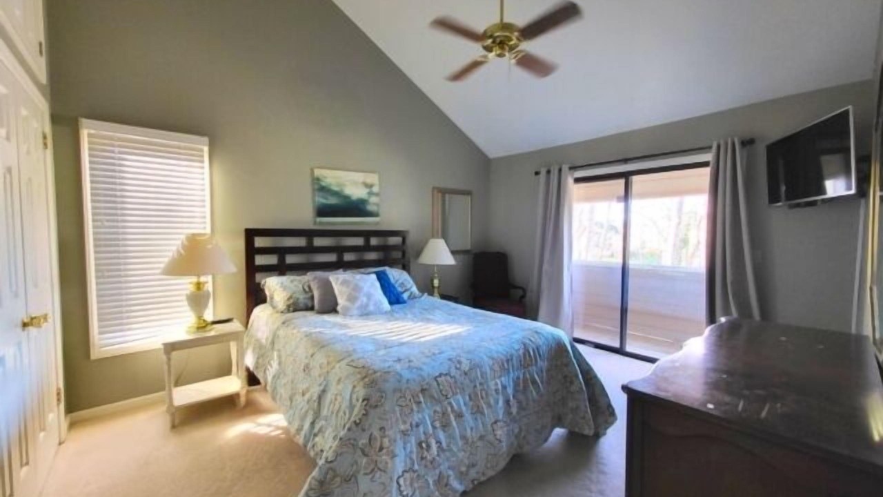 Photo of Bedroom in North Shore