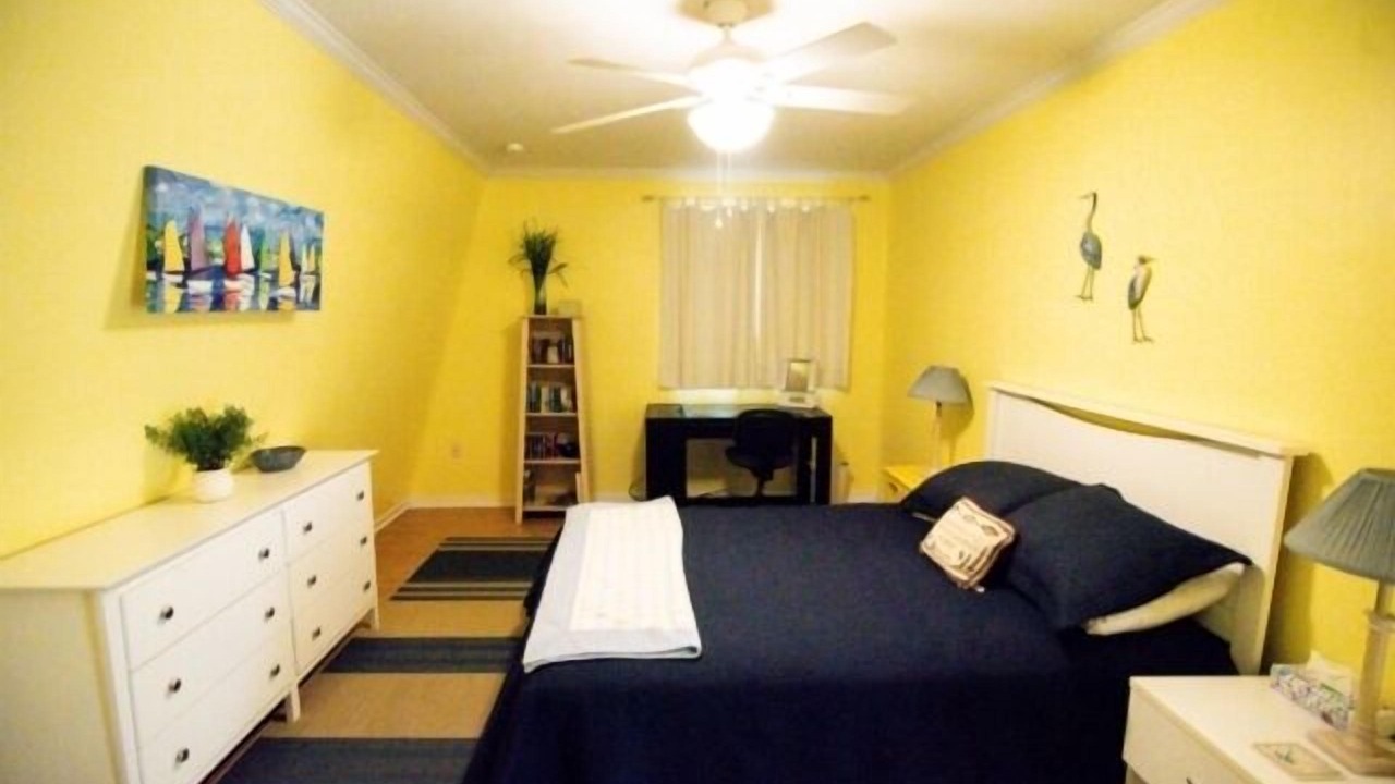 Photo of Bedroom in Huddleston