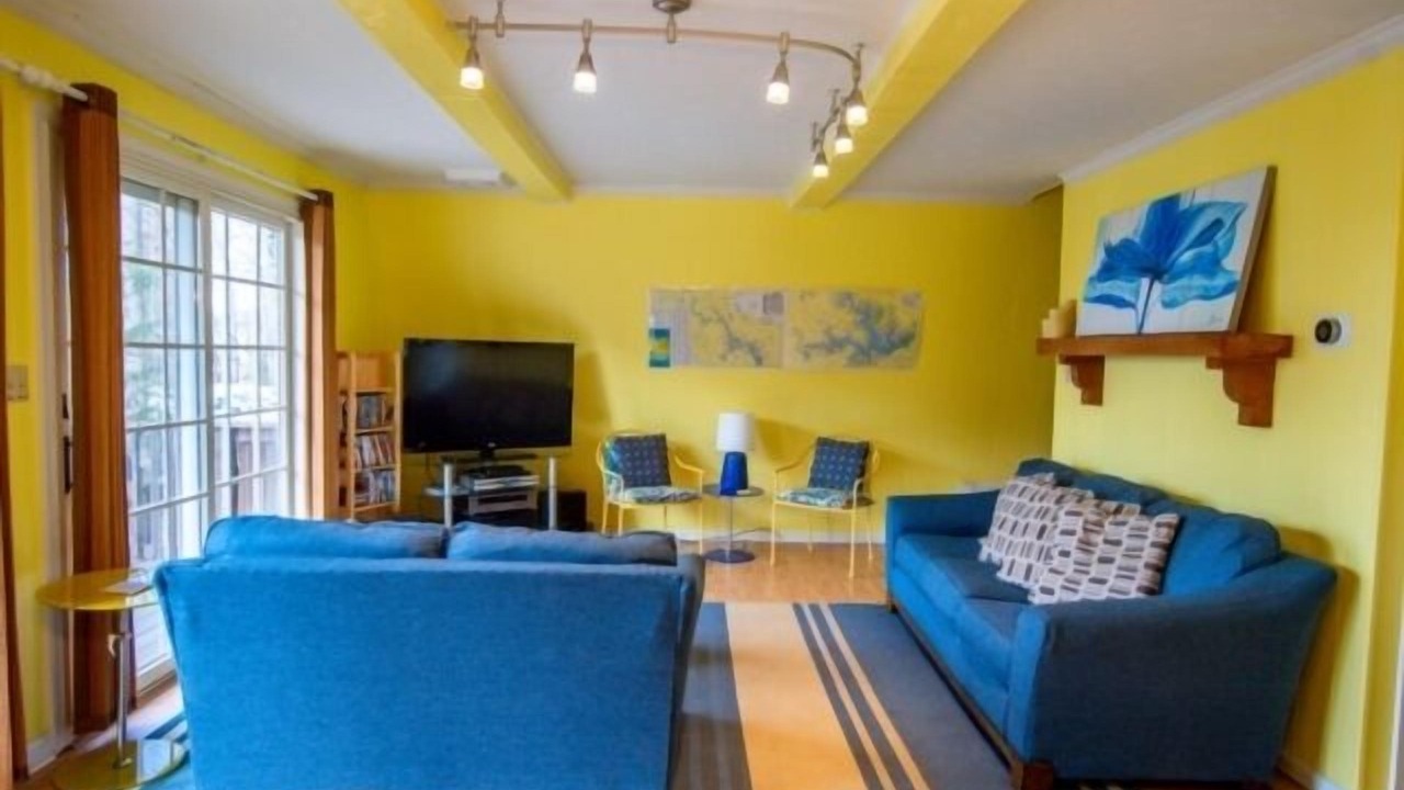 Photo of Livingroom in Huddleston