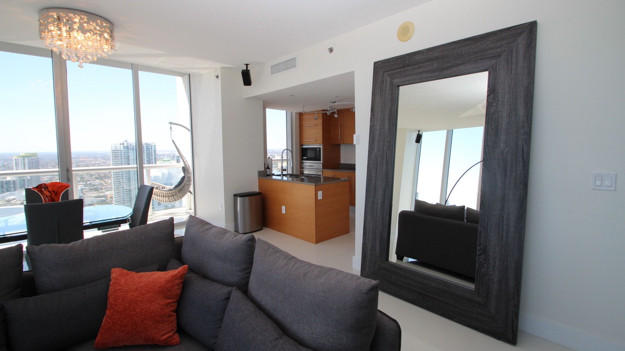 Photo of Livingroom in Downtown Miami