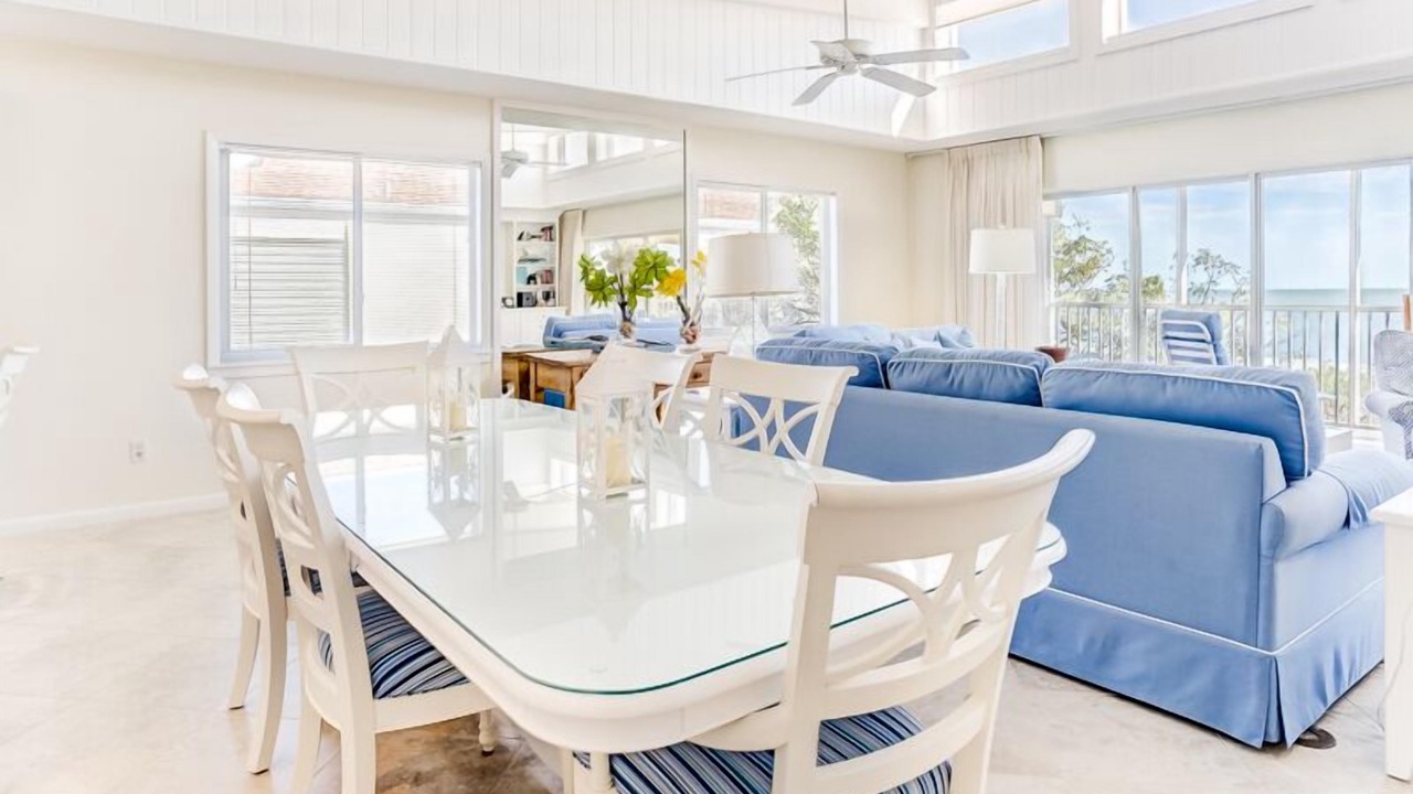 Photo of Livingroom in Sanibel