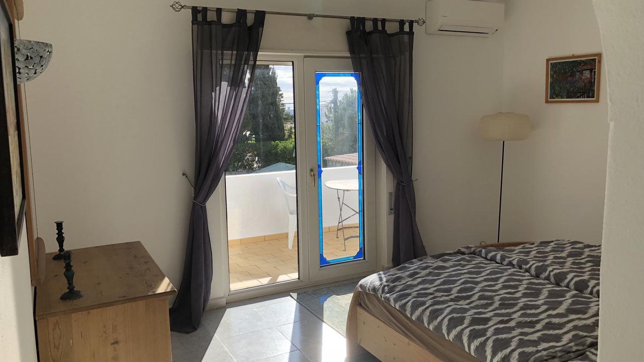 Photo of Bedroom in Vale de Centianes