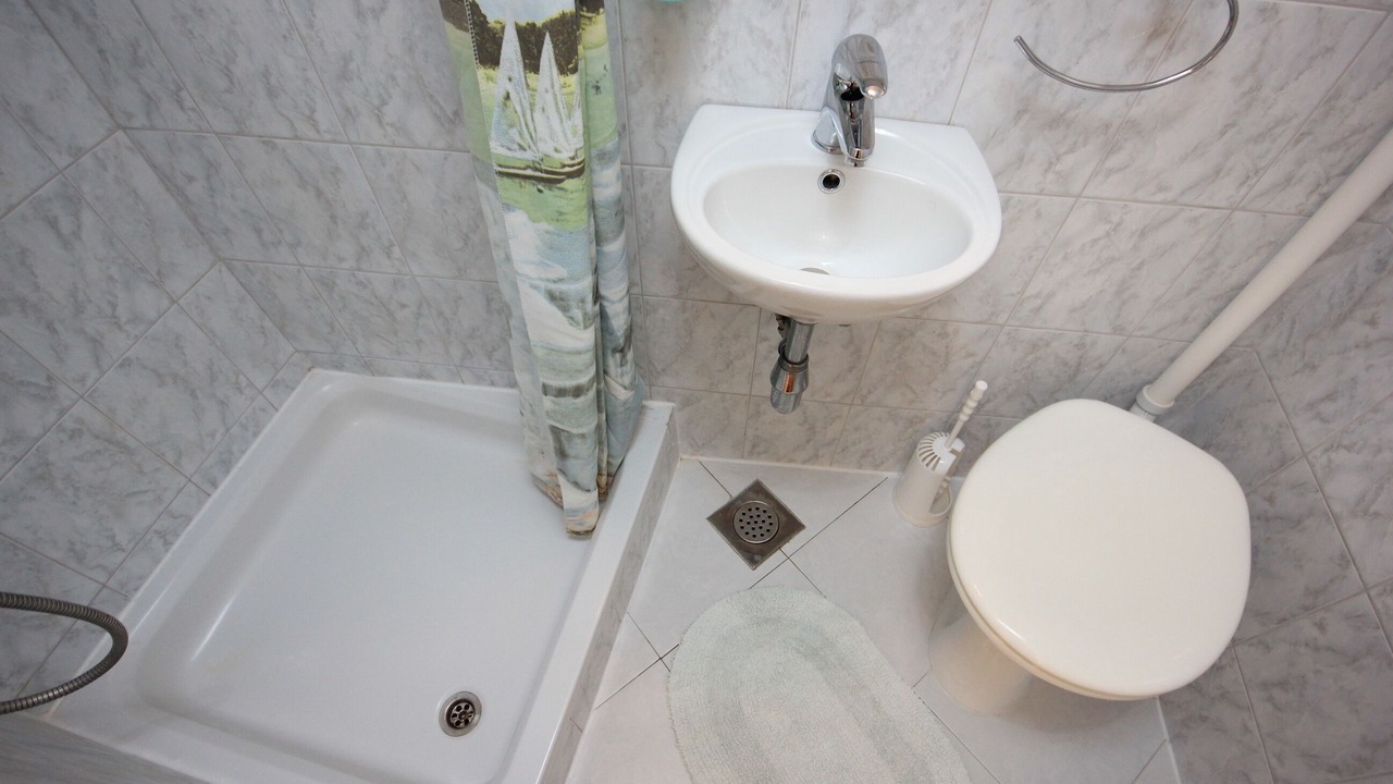 Photo of Bathroom in Komiza