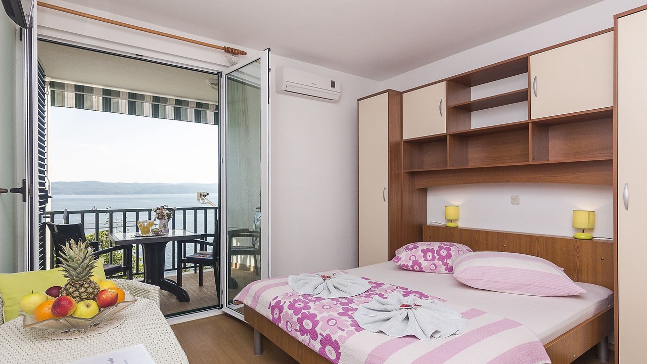 Photo of Bedroom in Brela