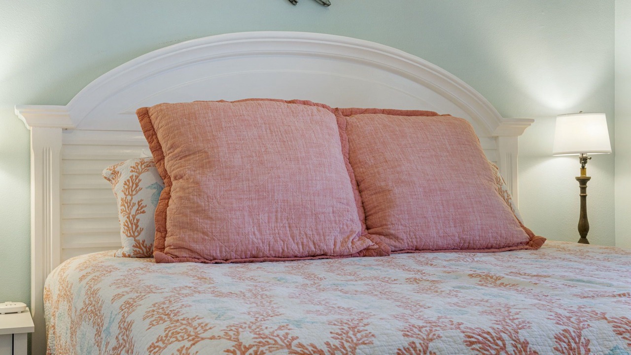 Photo of Bedroom in Miramar Beach