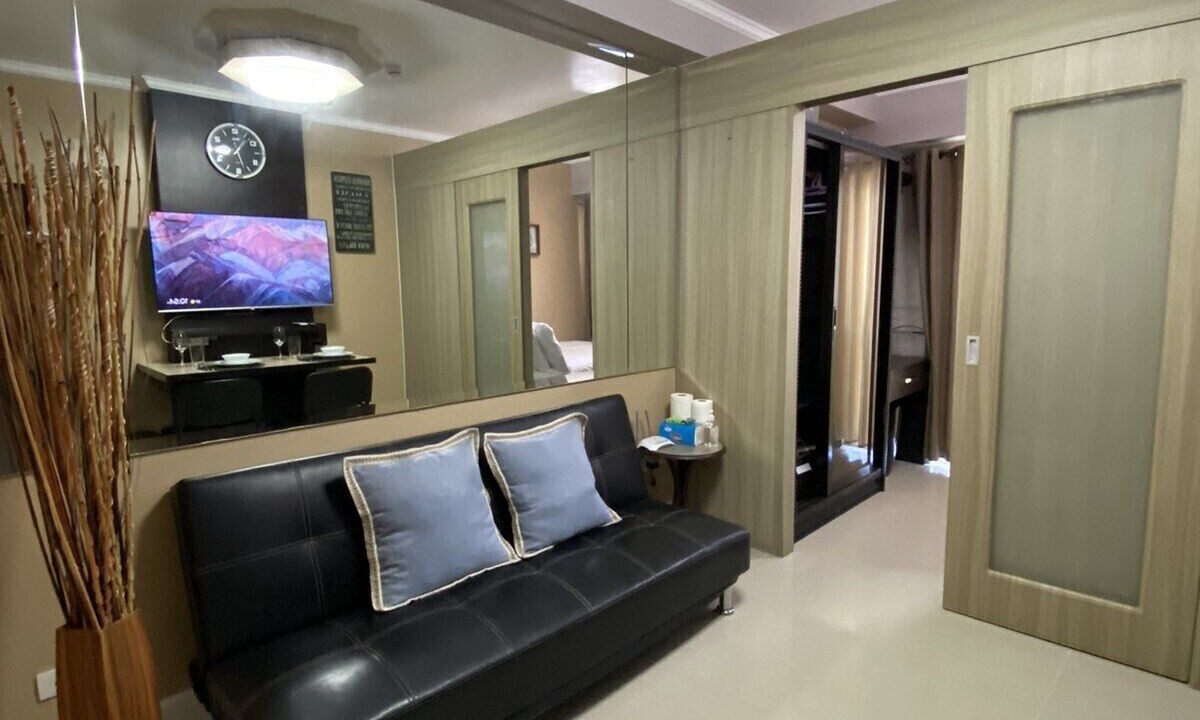 Photo of Livingroom in Barangay 76