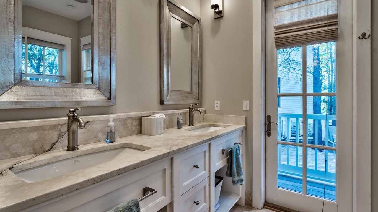 Photo of Bathroom in Cottage District